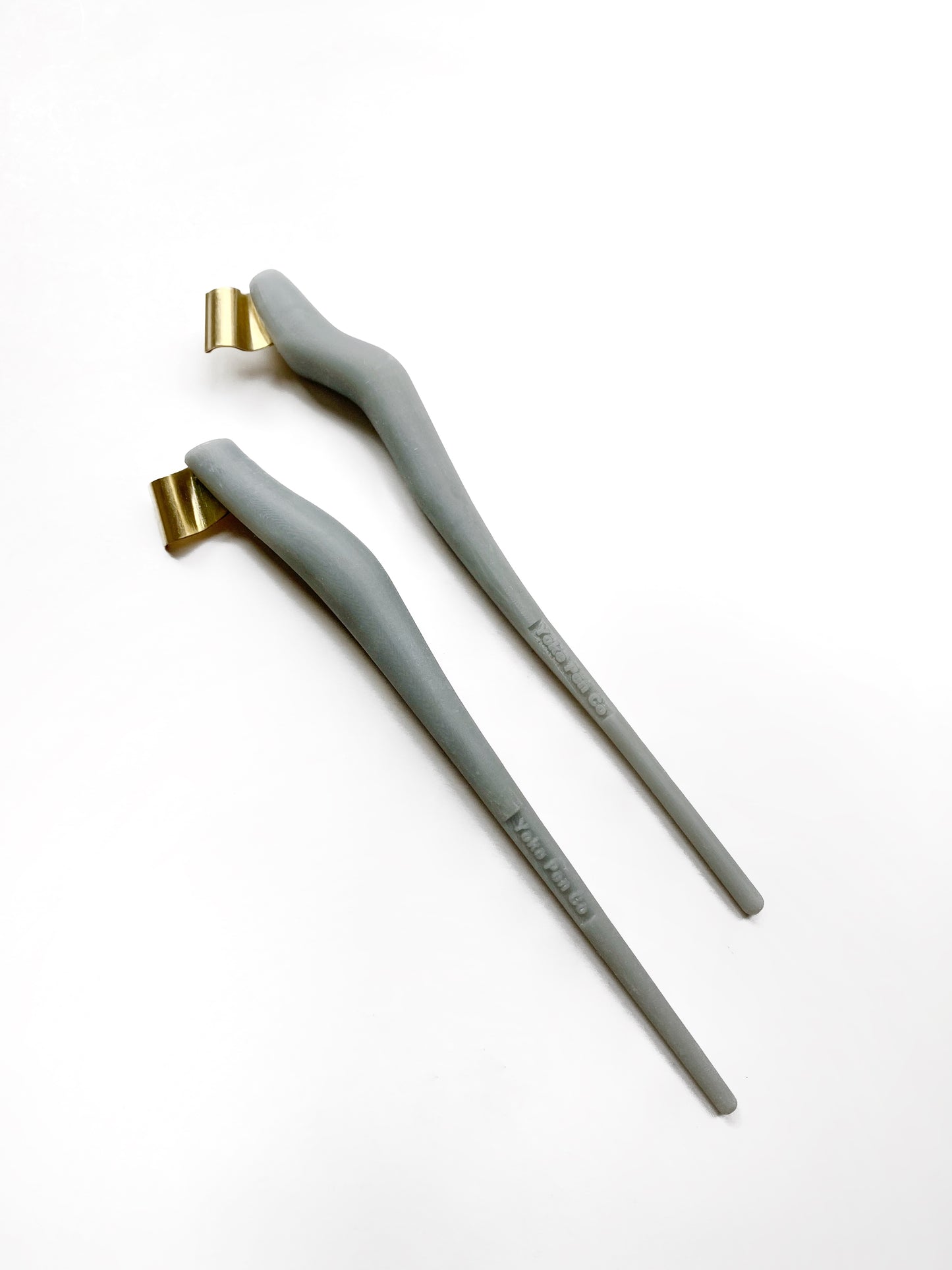 3D Ergonomic penholder by Yoke Pen Company